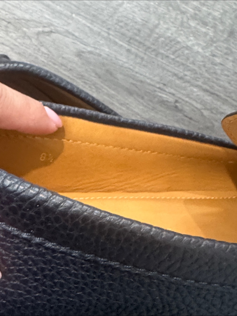 Louis Vuitton Black Pebble Leather LV Loafers - Picture 9 of 9